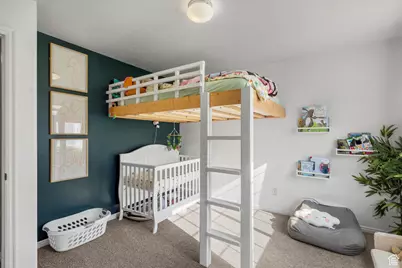 1027 E Sara Ln S, Ogden, UT 84404 - Photo 16