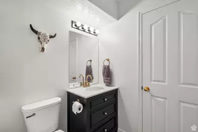 1027 E Sara Ln S, Ogden, UT 84404 - Photo 18