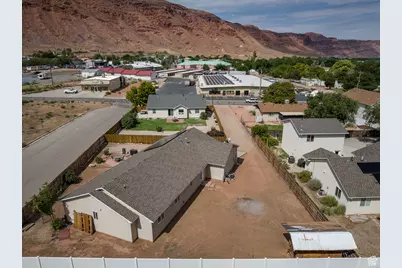 1065 Bowling Alley Ln, Moab, UT 84532 - Photo 38