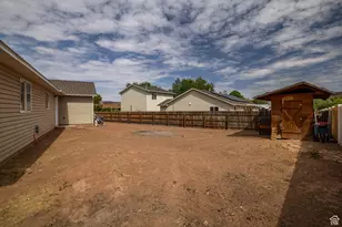 1065 Bowling Alley Ln, Moab, UT 84532 - Photo 32