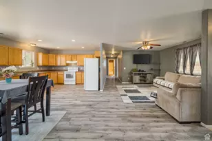 1065 Bowling Alley Ln, Moab, UT 84532 - Photo 10