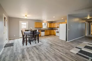 1065 Bowling Alley Ln, Moab, UT 84532 - Photo 6