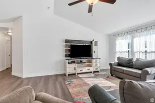 358 N 2810 E, Spanish Fork, UT 84660 - Photo 14