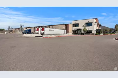 848 S 2000 W, Syracuse, UT 84075 - Photo 2
