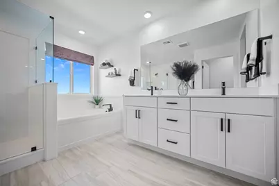 588 S Cedar Creek Dr #97, Cedar City, UT 84720 - Photo 26