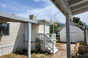 935 E 3000 N, Layton, UT 84040 - Photo 14