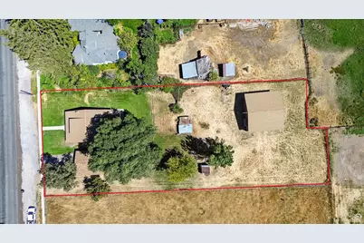 325 W 300 N, Hyrum, UT 84319 - Photo 44