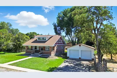 325 W 300 N, Hyrum, UT 84319 - Photo 40