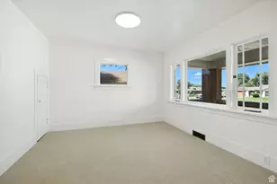 325 W 300 N, Hyrum, UT 84319 - Photo 8