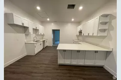 435 S 900 W, Salt Lake City, UT 84104 - Photo 6