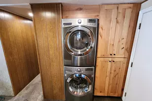 5071 S Escondido St E, Salt Lake City, UT 84117 - Photo 4