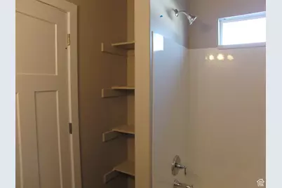 20 E 200 S, Santaquin, UT 84655 - Photo 24