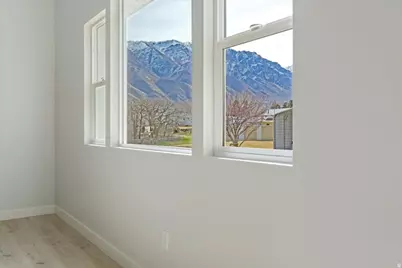 20 E 200 S, Santaquin, UT 84655 - Photo 8