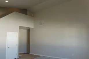 20 E 200 S, Santaquin, UT 84655 - Photo 14