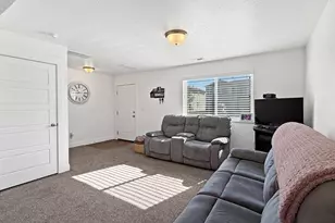 320 W 600 S, Tremonton, UT 84337 - Photo 2