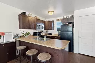 320 W 600 S, Tremonton, UT 84337 - Photo 6