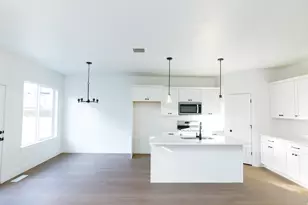 2947 N Red Velvet Ln, Saratoga Springs, UT 84045 - Photo 2