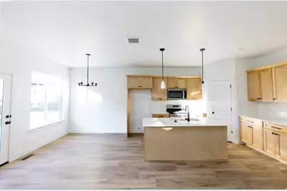 2949 N Red Velvet Ln #2360, Saratoga Springs, UT 84045 - Photo 4