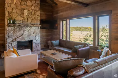 7815 W Peaches Ln, Mount Carmel, UT 84755 - Photo 10