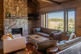 7815 W Peaches Ln, Mount Carmel, UT 84755 - Photo 10