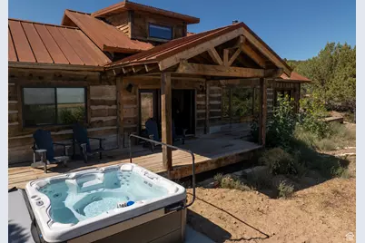 7815 W Peaches Ln, Mount Carmel, UT 84755 - Photo 2