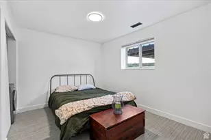 415 E Creekside Cir S, Murray, UT 84107 - Photo 16