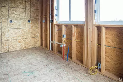 297 E 1500 N, Vernal, UT 84078 - Photo 32