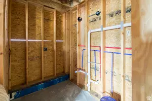 297 E 1500 N, Vernal, UT 84078 - Photo 30