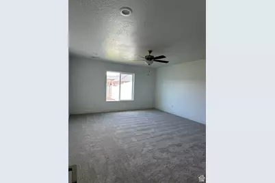 2686 S 2440 W #101, Syracuse, UT 84075 - Photo 14
