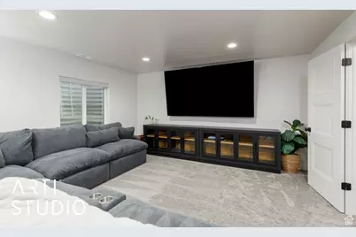 7212 S Harolds Way E, South Weber, UT 84405 - Photo 28