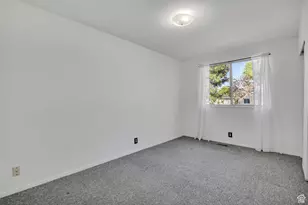 5476 S 3350 W, Taylorsville, UT 84129 - Photo 18