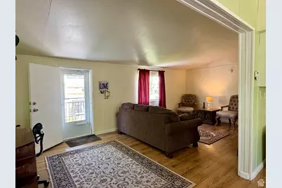 628 E Sunset, Delta, UT 84624 - Photo 2