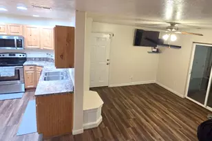 8198 N Cedar Springs Rd E, Eagle Mountain, UT 84005 - Photo 4