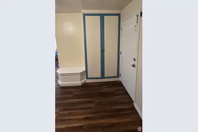 8198 N Cedar Springs Rd E #APT 5, Eagle Mountain, UT 84005 - Photo 2