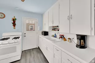 853 N 235 E, Orem, UT 84057 - Photo 4