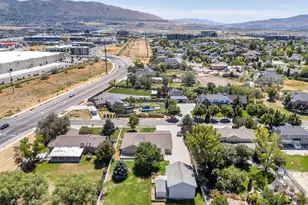 246 W Golden Harvest Rd, Draper, UT 84020 - Photo 40