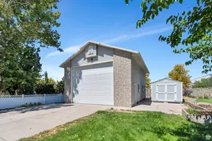 246 W Golden Harvest Rd, Draper, UT 84020 - Photo 32