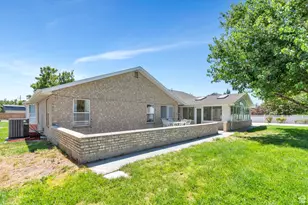 246 W Golden Harvest Rd, Draper, UT 84020 - Photo 30