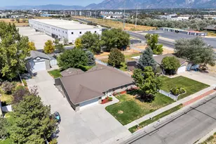 246 W Golden Harvest Rd, Draper, UT 84020 - Photo 36