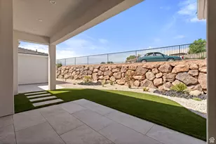 1043 N Falcon Vw E, Hurricane, UT 84737 - Photo 16