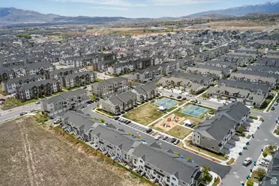 3647 W 1530 N #HH204, Lehi, UT 84043 - Photo 34