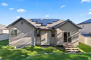 7875 N Brookwood Dr, Eagle Mountain, UT 84005 - Photo 28