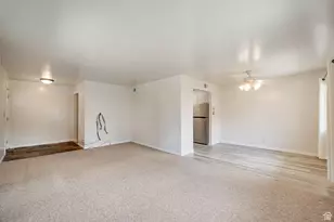 2203 E Carriage Ln S, Holladay, UT 84117 - Photo 4