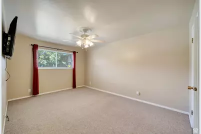 2203 E Carriage Ln S #55, Holladay, UT 84117 - Photo 12