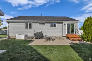 2322 N 2500 W, Clinton, UT 84015 - Photo 26