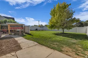 2322 N 2500 W, Clinton, UT 84015 - Photo 28