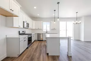 2893 N Purpletop Ln, Saratoga Springs, UT 84045 - Photo 6