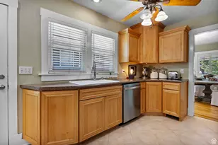 1061 Yale Ave, Salt Lake City, UT 84105 - Photo 12