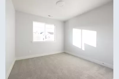 2936 Red Velvet Ln N #2371, Saratoga Springs, UT 84045 - Photo 10