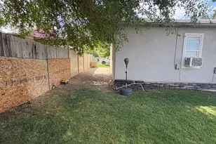 40 W 750 N, Orem, UT 84057 - Photo 12